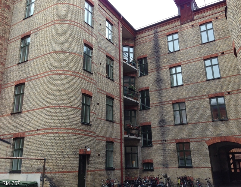 Kornettgatan fönster på innergården i Malmö